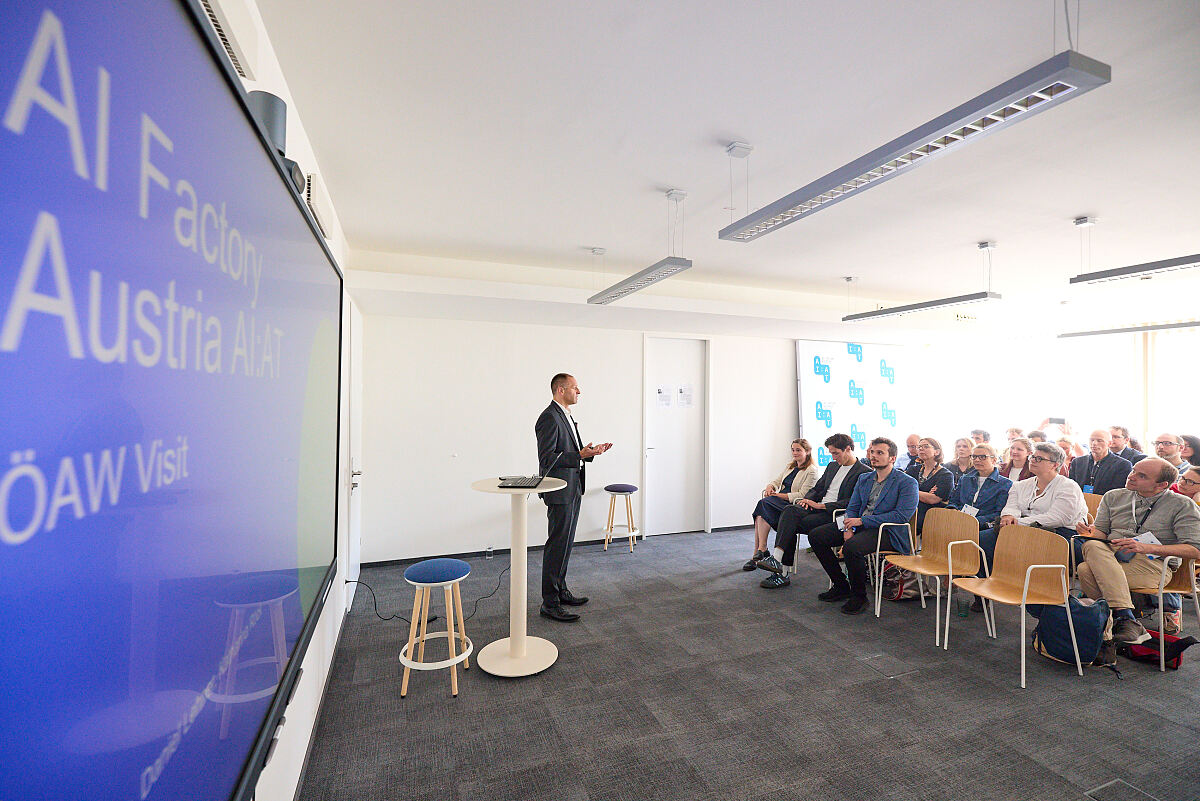 ÖAW-Delegation besucht AI Factory Austria AI:AT