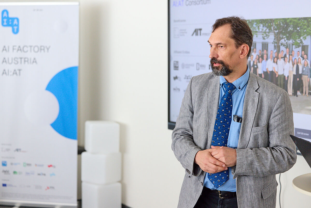 ÖAW-Delegation besucht AI Factory Austria AI:AT